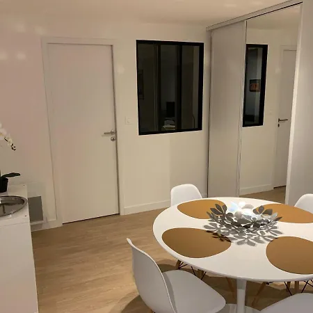 Lägenhet Kistin T1 Bis Hypercentre Renove Et Chaleureux Brest